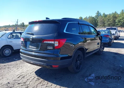 2021 Honda Pilot Awd Special Edition z USA, uszkodzony, nr VIN 5FNYF6H28MB073988